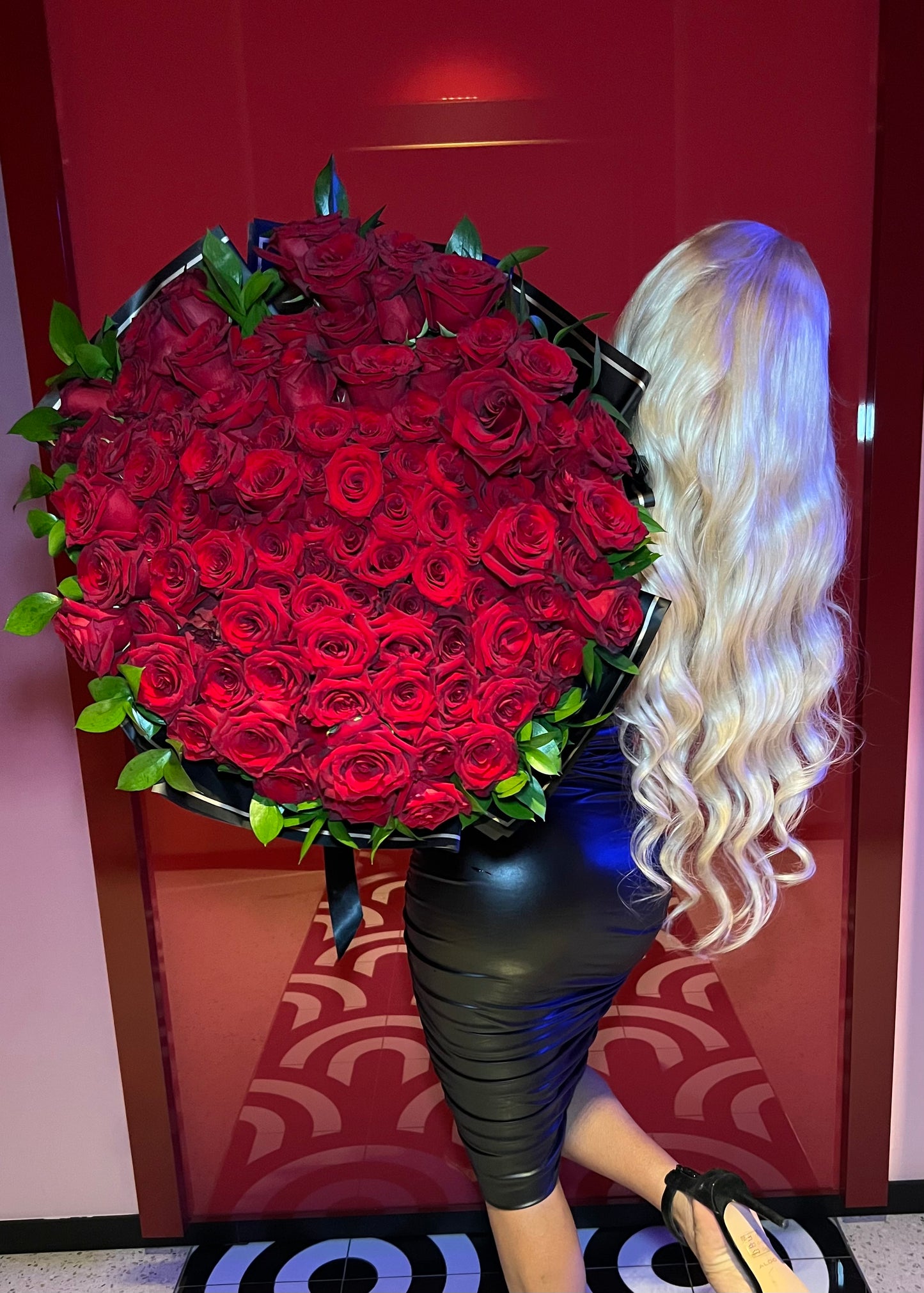 100 Roses Wrap Arrangement